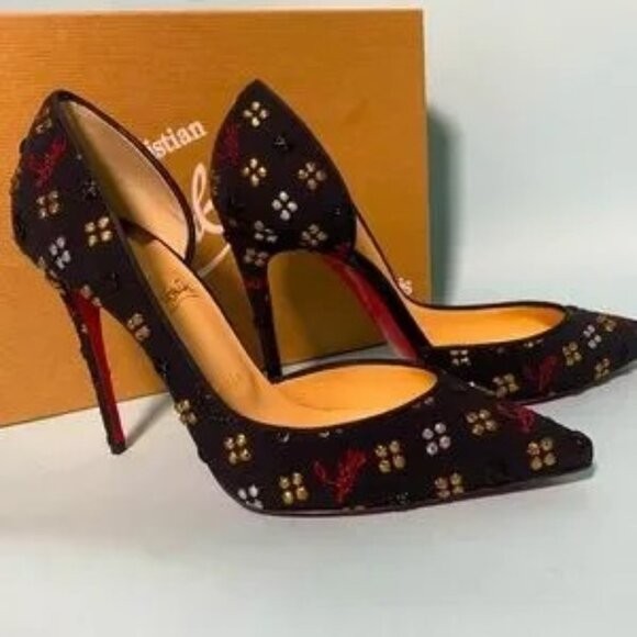 Christian Louboutin - Picture 4 of 5